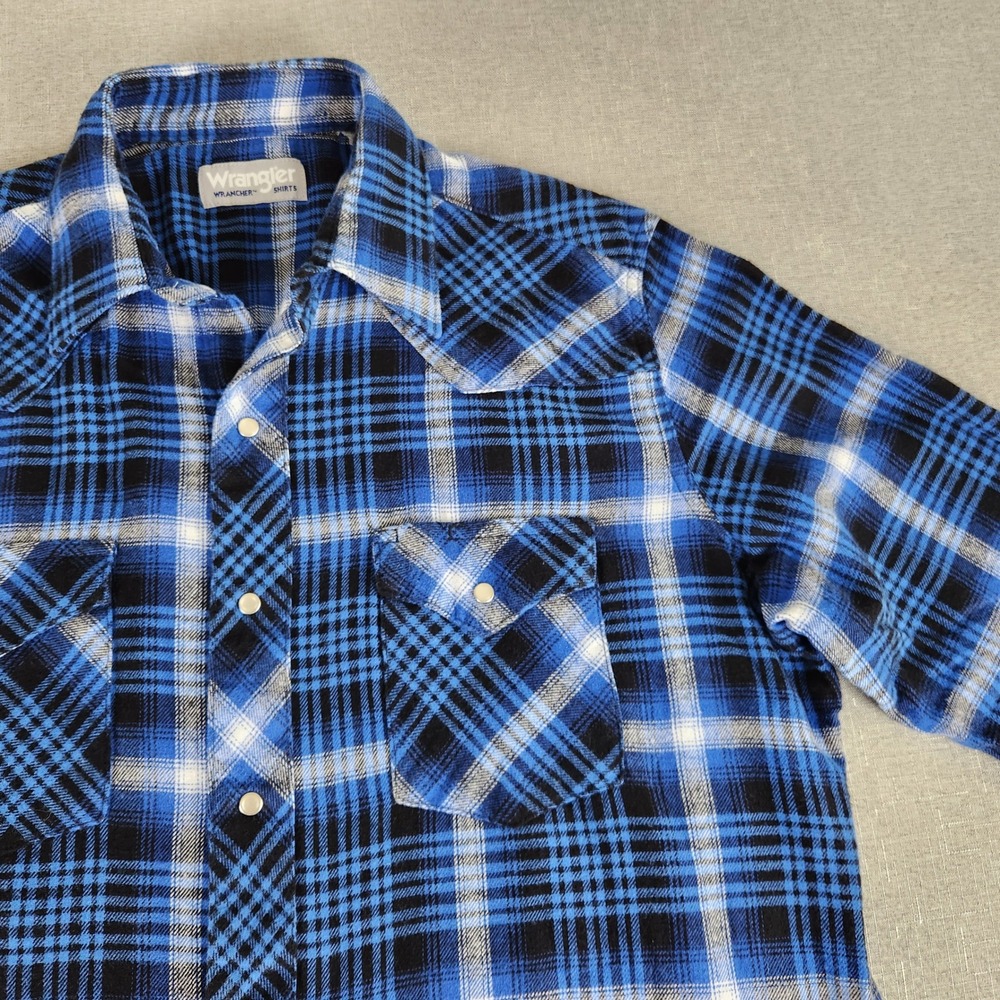 Vintage Wrangler Men's Large Western Blue‎ Black Plaid Pearl Snap Flannel Shirt